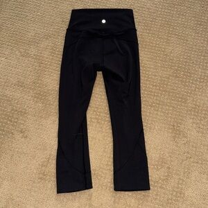 Lululemon 17" inseam cropped leggings